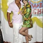 5c8a699d260000f903fe5110