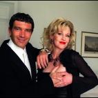 5c8a5fdc260000e104fe4573