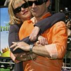 5c8a5fe2260000e104fe4583