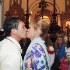 5c8a5fe42500000704c8f7fe