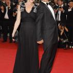 5c8a5fe52400006f054bc7bc