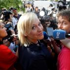 5c8a4b2a260000e804fe293c