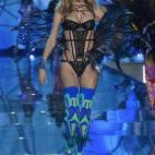 5c8aefb52500000d04c9e183