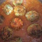 Porque no todas las albóndigas tienen que estar hechas de carne. Aquí, con pescado y gambas. Lee la receta completa en Cookpad.