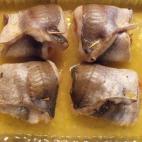 Sí, de pomelo. El toque cítrico de esta fruta le da un punto de fuerza a la suavidad del pescado. Además de merluza y pomelo, necesitarás vino blanco, caldo de pescado, mantequilla, sal y pimienta blanca. Lee la receta completa en Cookpad.