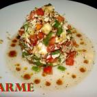 Aunque en el ceviche el pescado normalmente es marinado, en este caso la autora de la receta opta por cocinarlo un poco y hacerlo al vapor. Puedes elegir el método que prefieras. Lee la receta completa en Cookpad.