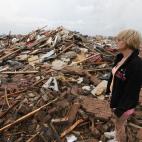 5c8ae8a2360000c81a6c442b