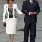 Marido y mujer. Del Manzano era entonces alcalde de Madrid. Fue consejero independiente de la inmobiliaria Reyal Urbis, en concurso de acreedores con un d&eacute;ficit patrimonial de 1.724 millones de euros, y presidente de la comisi&oacute...