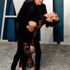 Jeff Goldblum y Emilie Livingston