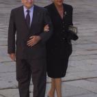 Tras su experiencia como ministro de Asuntos Exteriores en la primera legislatura de Jos&eacute; Mar&iacute;a Aznar, Matutes volvi&oacute; a gestionar sus negocios con sede en Ibiza. Su esposa, Nieves Prat, falleci&oacute; en 2016. Su hija ...