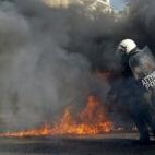 5c8b6a5f360000c81a6d06db