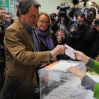 Aunque encabezó la lista más votada, no consiguió acceder a la Presidencia Generalitat ni en 2003 ni en 2006 al unirse los otros partidos en el llamado 'tripartito'.