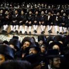 5c8a4264260000e804fe1c51