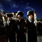 5c8a42653b000072066bbf3b