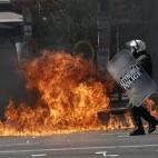 5c8aa44e25000052068173fa