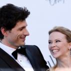 5c8ae7fa22000031001a12d9