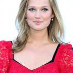 5c8ae7fc240000f404a3e1fc