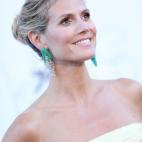 5c8ae7fc2300005400e75e34