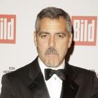 5c8ae9062400000a05a3e3a4