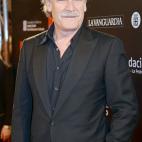 5c8ae90a2500001304c9d8a2