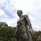 5c8a641b2400000a05a3055d