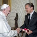 5c8a3949250000e203c8c3eb