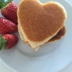 Hechas con harina, sal, azúcar, levadura, aceite de oliva y canela. Mira la receta completa en Cookpad.