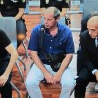 &Oacute;scar del Nido (en el centro), hermano de Jos&eacute; Mar&iacute;a del Nido, quien fuera presidente del Sevilla F&uacute;tbol Club. El "herman&iacute;simo" debe 1,04 millones.