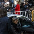 5c8ac6cd230000dd0423af4e