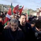 5c8a592a230000040122fe5e