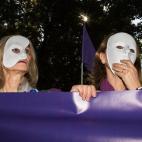 5c8b6cc63b000072066d8d7f