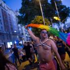 5c8a3f37260000ea04fe1957