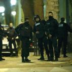 5c8b72252500000704caaf64