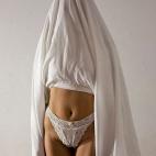 5c8a3dc2250000580680e313