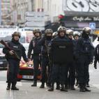 5c8b722d200000450470c796