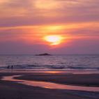 De las cinco playas que tiene Gokarna, la de Kudle está entre las asombrosas. Según dicen las personas que han llegado a visitarla, engancha. Una vez allí no te quieres ir y prefieres quedarte semanas enteras viviendo en las cabañas de la pl...