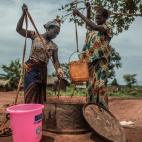 5c8b6c78360000e01c6d0bfe