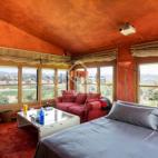 Dormitorio con jacuzzi