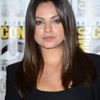 Porque se defendió muy bien en papeles como el de "El cisne negro" y "Con derecho a roce"