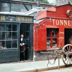 Magasins de menuiserie au 8 et 10 rue du Montparnasse entre le 6e et 14e arrondissements de Paris, vers 1914.