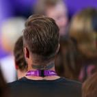 5c8a4053230000dd0422db05