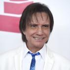 5c8a9cee2500001304c94617