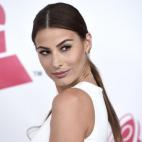 5c8a9cf3360000c81a6bb3f0