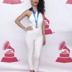 5c8a9cf7250000e203c94639