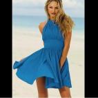 No tenemos muy claro como esas dos piernas pueden ir a parar a la misma cadera. Esto pasó un un catalogo de ángeles de Victoria's Secret.