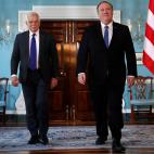 Con el secretario de Estado estadounidense Mike Pompeo, el pasado abril.