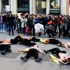 5e47eea425000054004759b0