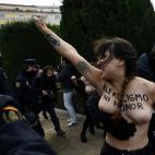 5dda6c80210000a87e34ddd9