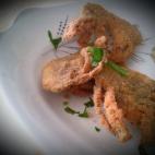 Sólo hacen falta alcachofas, huevo, pan rallado, aceite de oliva, sal, zumo de limón y harina. Puedes ver la receta completa en Cookpad.