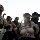 5dda6c7c210000927e34ddd8